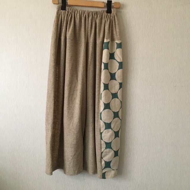 水玉切替サルエルパンツ 麻ベージュ×グリーン大水玉Fの画像1枚目