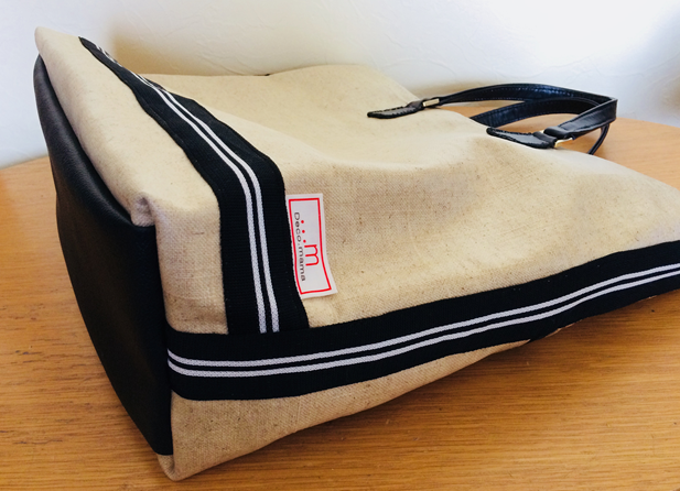 Largeトートバッグ(Black)(受注製作)の画像1枚目