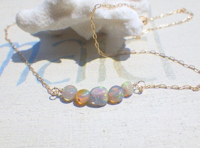 Simply Opal Necklace 14kgfの画像1枚目