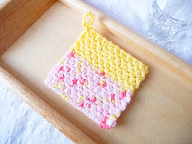 ストロベリーミルクカスタード かぎ針編みのコースター (8)の画像1枚目