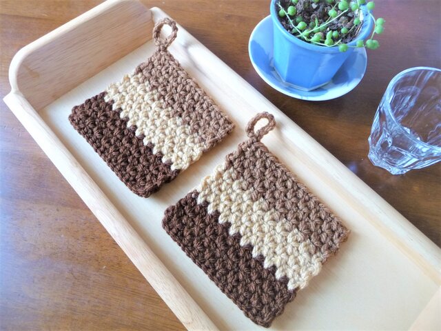 チョコミルクココア かぎ針編みのコースター *ブラウン* 2枚組の画像1枚目