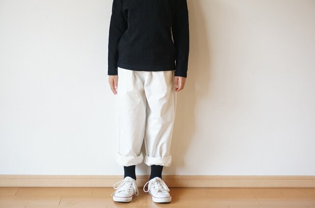 Cotton chino stretch tuck pants kids 2sizeの画像1枚目