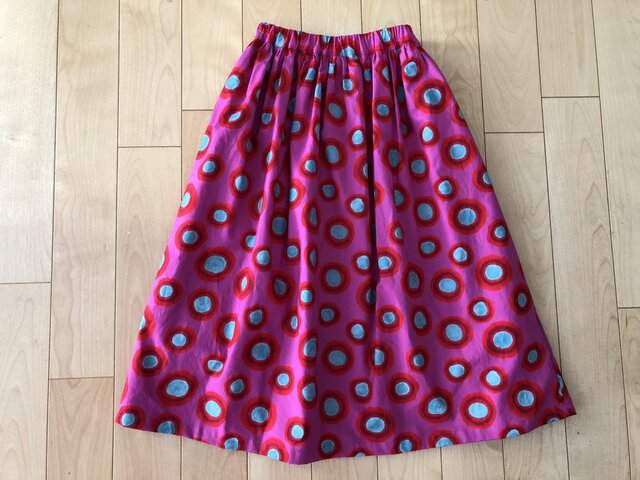 【大SALE】表・裏 綿100% グレーぼかしドットスカート(ピンク地)の画像1枚目