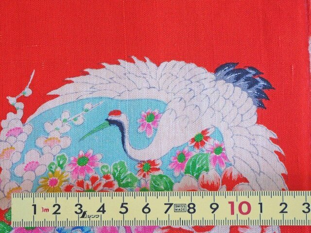 j0008 毬鶴紋縞紋様ハギレ120cm ☆古布・古裂/絞り/錦紗縮緬/正絹/人絹