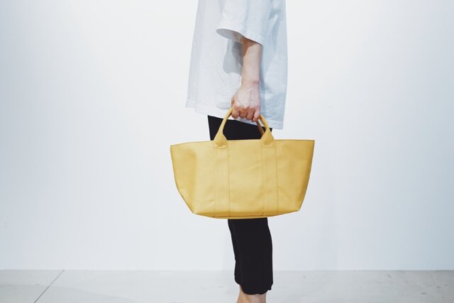 YOKONAGA TOTE mustard (マスタード)の画像1枚目