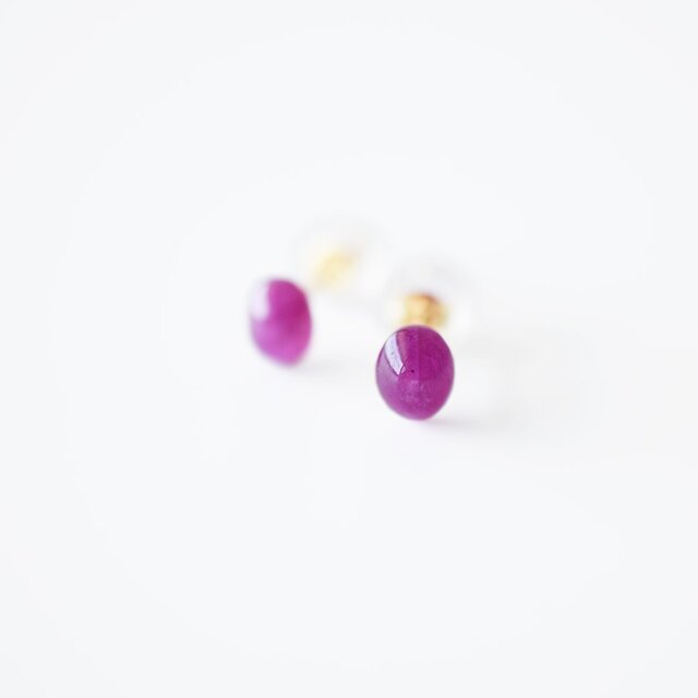 天然石ピアス/ルビーの画像1枚目