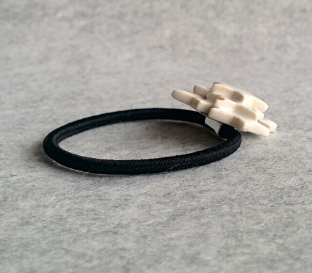 再販・7つ星のヘアゴム | iichi 日々の暮らしを心地よくする