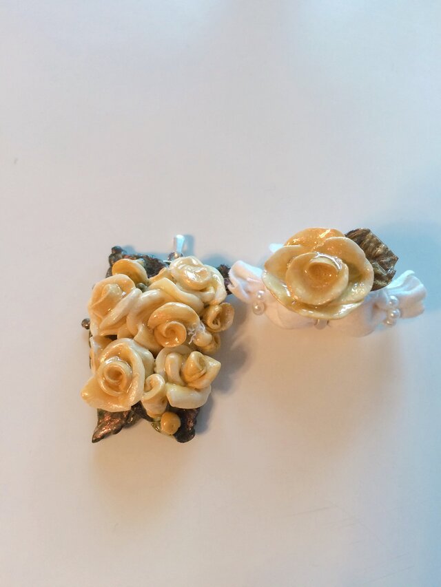 モッコウバラのアクセサリーセットの画像1枚目