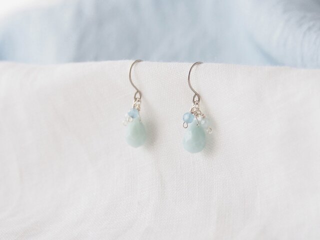 BlueGreen Drop Pierce(アマゾナイト)の画像1枚目