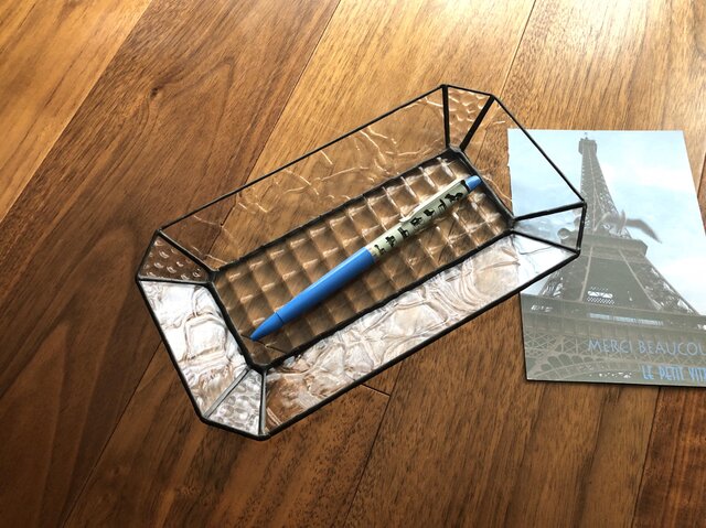 【受注制作品】*再販*トレイ・8(長方形・クリア)の画像1枚目