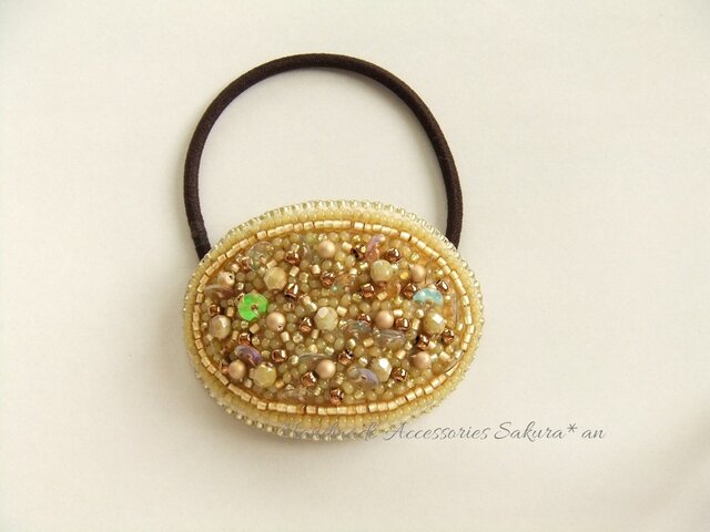 Hair accessory ヘアゴム ビーズ刺繍(K0694)の画像1枚目