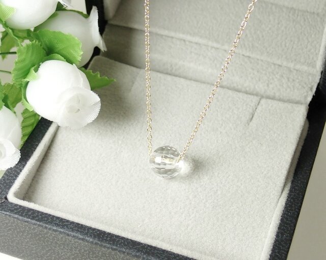 N15*宝石質水晶（クリスタル・128面カット）AAA☆一粒ネックレス