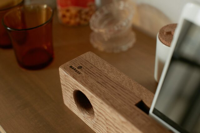 iPhoneウッドスピーカー WAVE(ナラ材) | iichi 日々の暮らしを