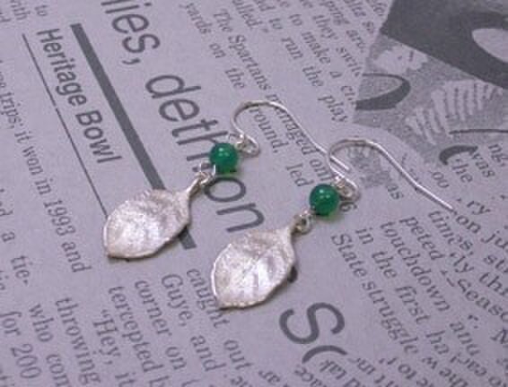 ピアス leaf シルバーの画像1枚目