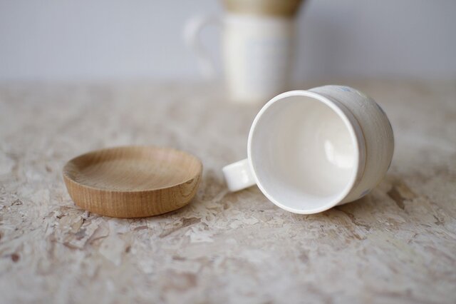 マグカップ / 木の蓋付き No.28 | iichi 日々の暮らしを心地よくする