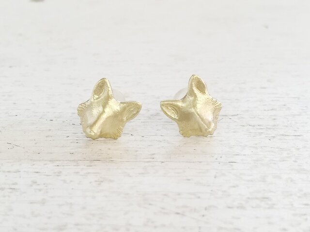 狐ピアスの画像1枚目