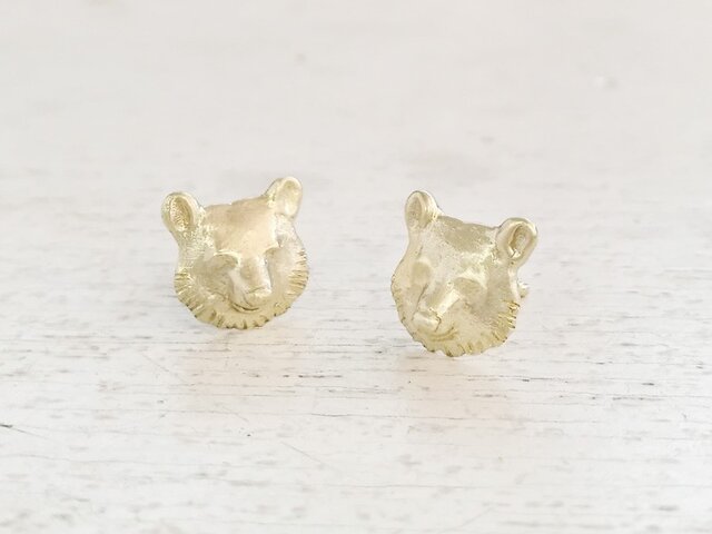 熊ピアスの画像1枚目