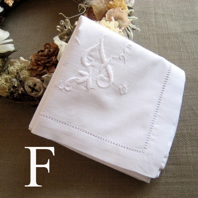 アンティークアメリカ購入 イニシャルｆ白糸花刺繍アップリケ ローンハンカチーフ