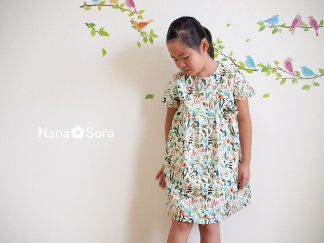 size100/110/120 草花がかわいい♪前開きギャザーワンピース(アイボリー)の画像1枚目