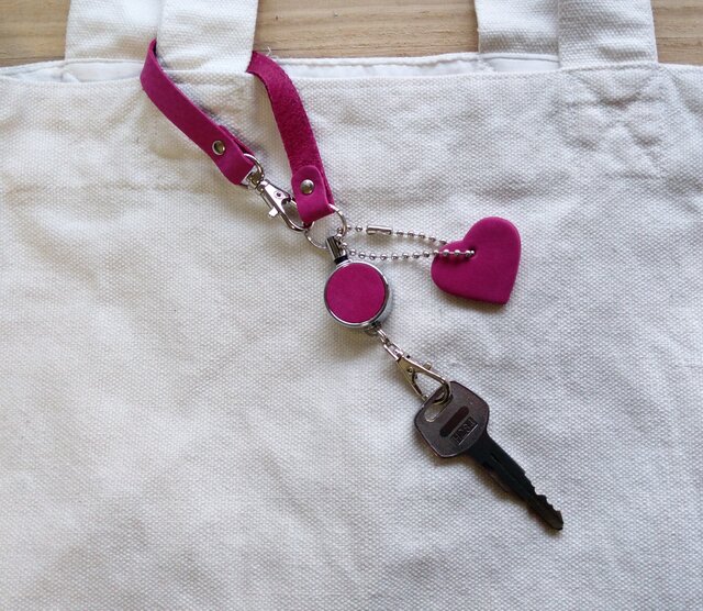 希少☆cinelli×DZRコラボレザーストラップ&ODESSEY TWISTED ペダルセット☆ピスト ブルーラグLEADER チネリ レザーDOSNOVENTAトークリップ レザーキーホルダー（伸びるコードリール・ストラップ付き） #ローズ