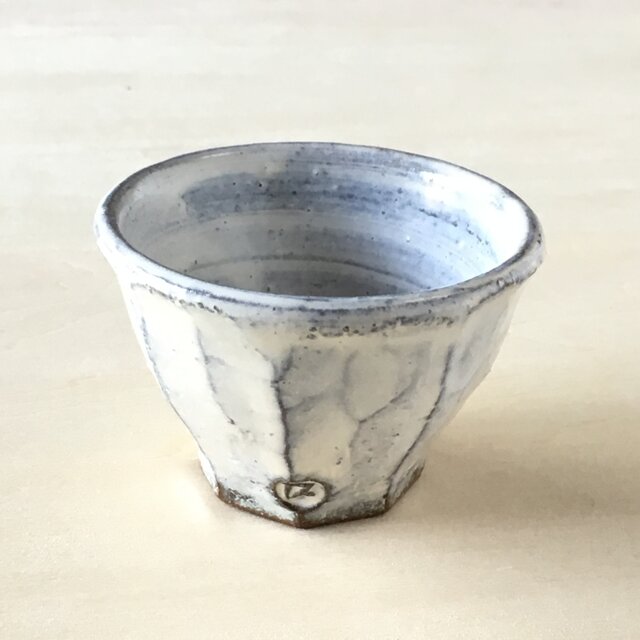 粉引面取りぐい吞みの画像1枚目