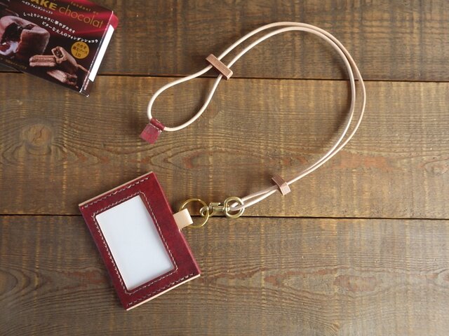 IDホルダー(片面タイプ)ネックストラップ付き【受注製作】の画像1枚目