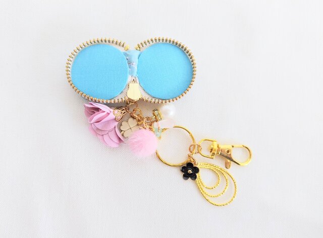 イルマスカイブルーのマカロン☆キーホルダー | iichi 日々の暮らしを