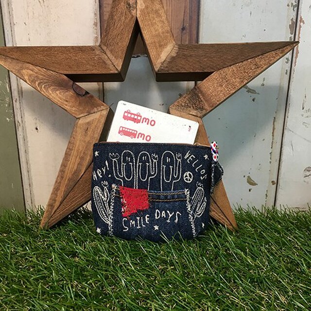 ひょっこりサボテン刺繍デニムコインカードケース(ポーチ)の画像1枚目