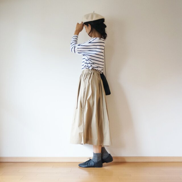 Cotton typewriter tuck skirt LADY'S size BEIGEの画像1枚目