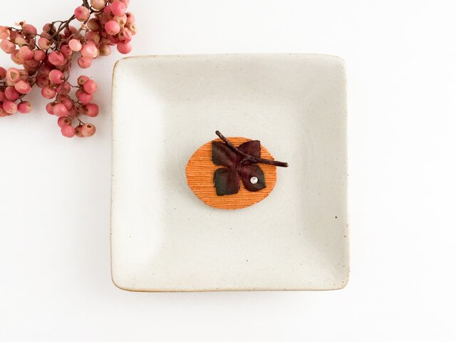 Brooch : 柿 <秋限定作品>の画像1枚目