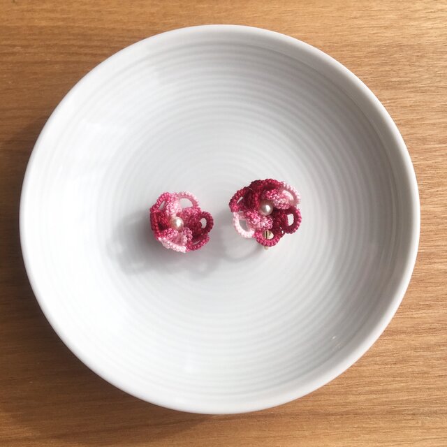 tatting lace earring/pierce【flower】の画像1枚目
