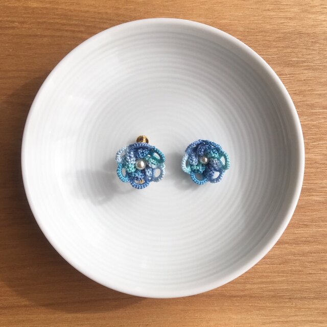 tatting lace earring/pierce【flower】の画像1枚目
