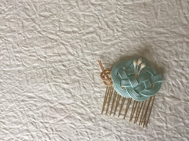 水引 椿の髪飾りの画像1枚目