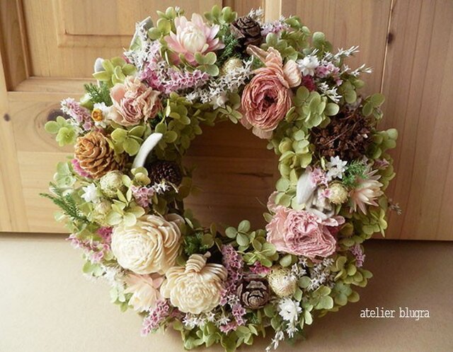八ヶ岳〜アナベルと小花のAutumnWreathの画像1枚目