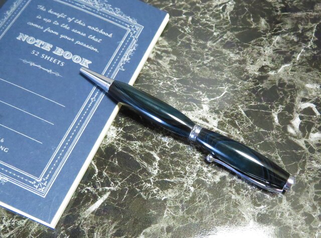 回転式ボールペン【エボナイト・マーブル 青】 | iichi 日々の暮らしを