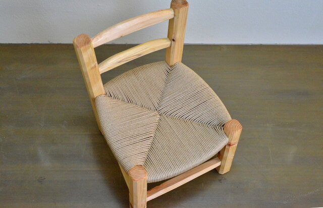 ゴッホの椅子 ゴッホの椅子: 人間国宝・黒田辰秋が愛した椅子。その魅力や歴史