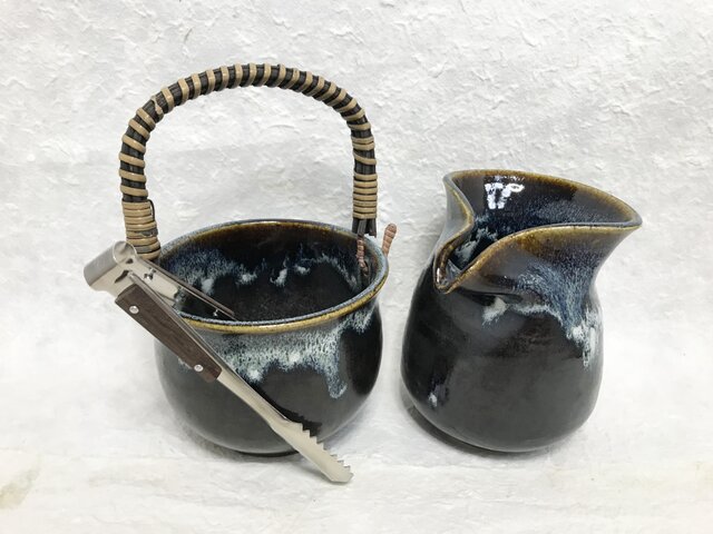 陶器 水割りセット大(アイスペール+ピッチャー)青黒 トング付きの画像1枚目