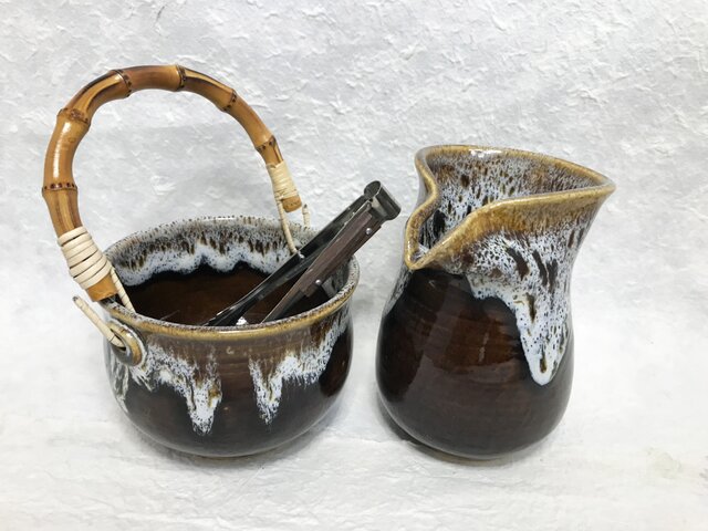陶器 水割りセット大(アイスペール+ピッチャー)茶色 トング付きの画像1枚目