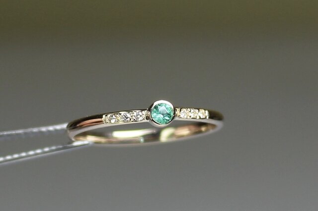 Paraiba tourmaline 2.5mm + Diamonds Ring / K10YGの画像1枚目