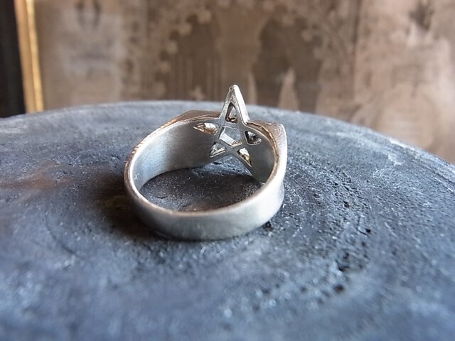アンティークサフィレット　星のリング アンティーク 大粒11㎜サフィレットの純銀製リング 16号 本物保証