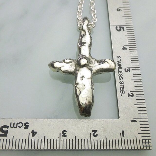 シルバー925 ハンドメイドクロス クロスネックレス シルバー925 ピンク キュービックジルコニア 十字架