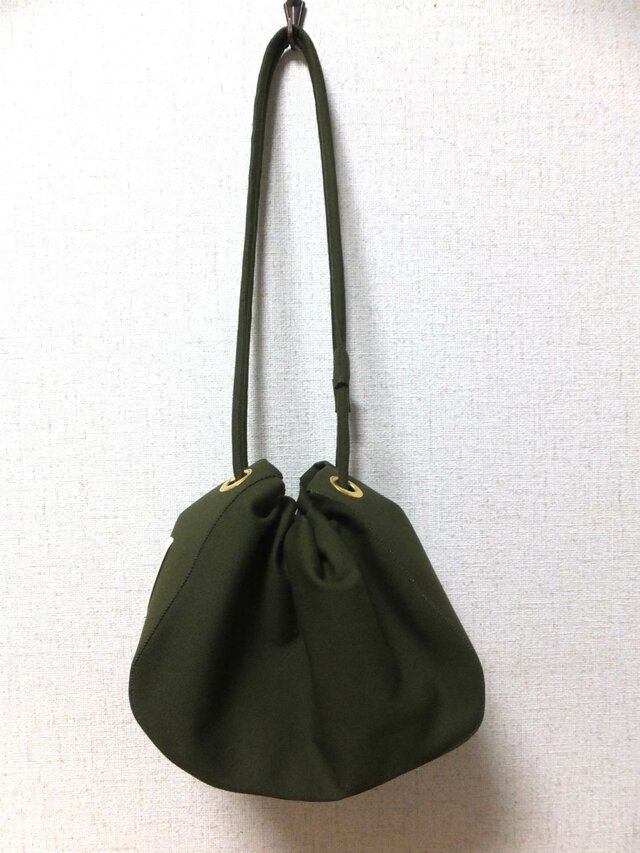 maru bag 《Olive Green》の画像1枚目