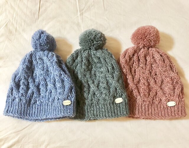 アラン模様のニット帽の画像1枚目