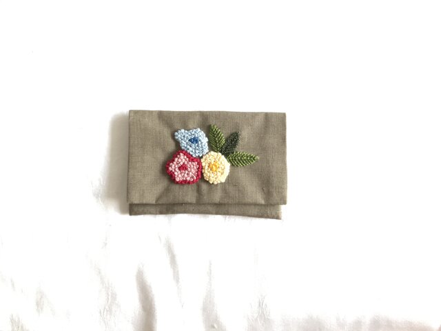 お花のカードケース(オーク)の画像1枚目