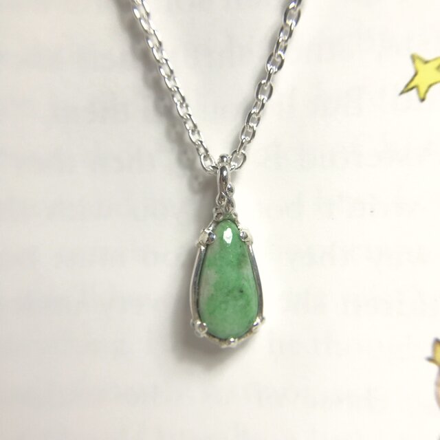 天然翡翠シルバーネックレス2.90ct (ミャンマー産)☆原石から磨いた1点もの!の画像1枚目