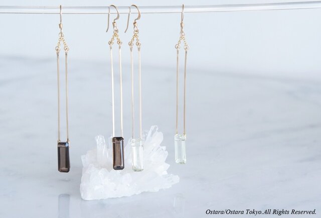【Minimalism】14KGF Long Rectangle Earringsの画像1枚目