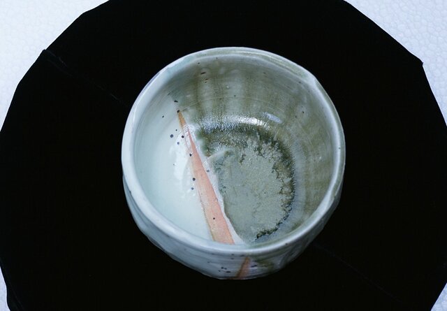 緑窯変伊賀想い 抹茶盌 1の画像1枚目