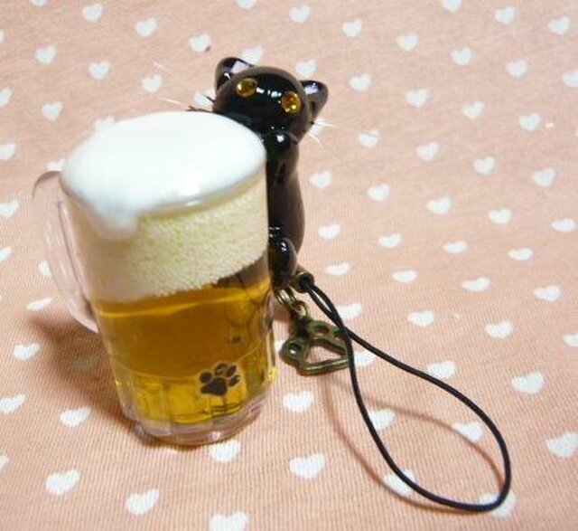 にゃんこのしっぽ〇にゃんこの生ビール〇黒猫〇ストラップの画像1枚目