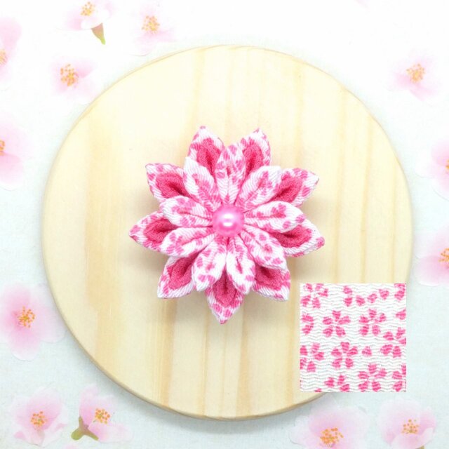 つまみ細工 マグネットの画像1枚目