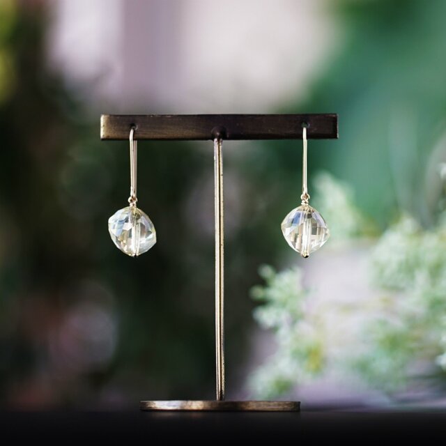 レモンクォーツのダイスピアス ~Gisellaの画像1枚目